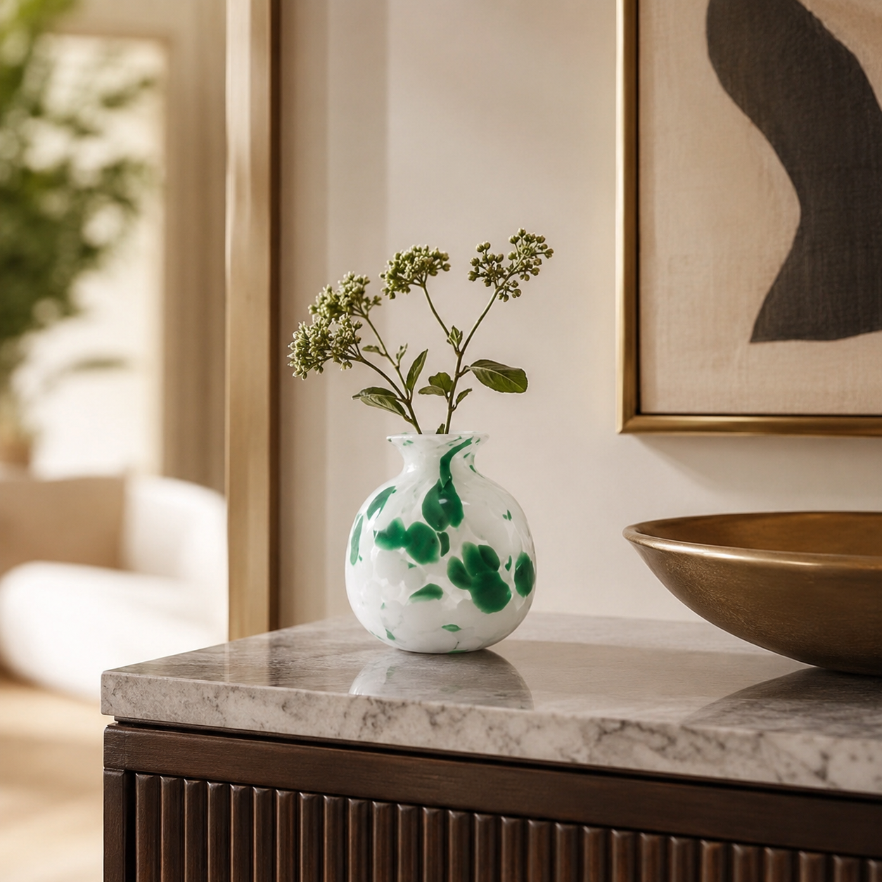 Mini Vaso Decorativo em Vidro Branco com Detalhe Verde