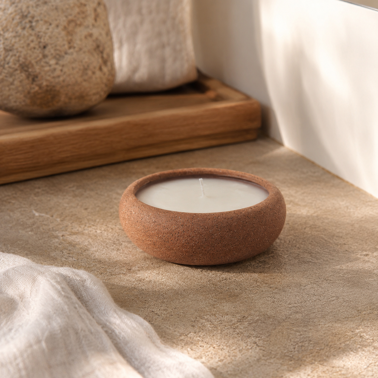 Vela Aromatizada Vanilla em Cerâmica Marrom – Pequena